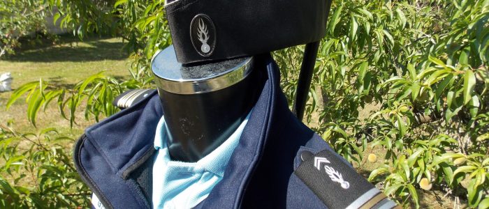 62 - LIEUTENANT-COLONEL Tenue Polaire GD avec calot GGD AUDE Région Gie Languedoc-Roussillon CARCASSONNE - B